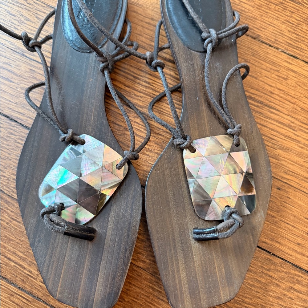 Gucci by Tom Ford Wood/leather sandals